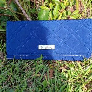 NWOT VERA BRADLEY BLUE LONG WALLET